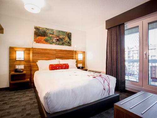 Hotel Elan image 1