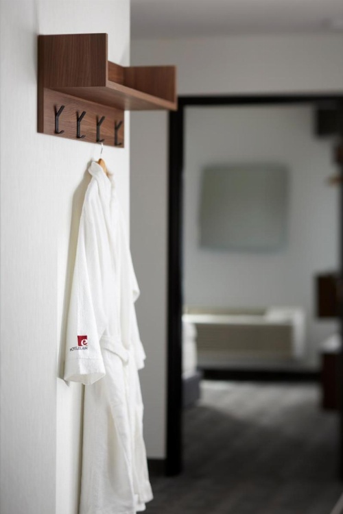 Hotel Elan image 37